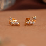 Gold curved vine side stud