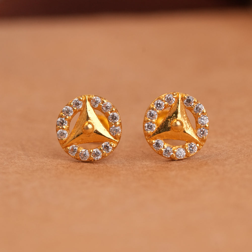 Minimalist circular gold side stud