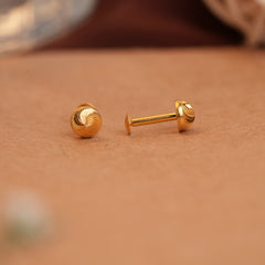 Minimalist gold barrel side stud