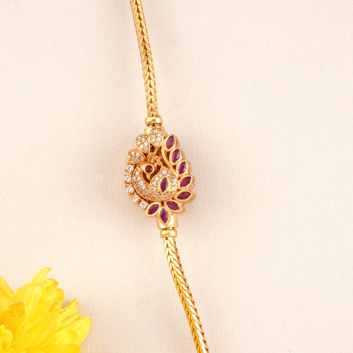 Royal Peacock Glow Mugappu Chain