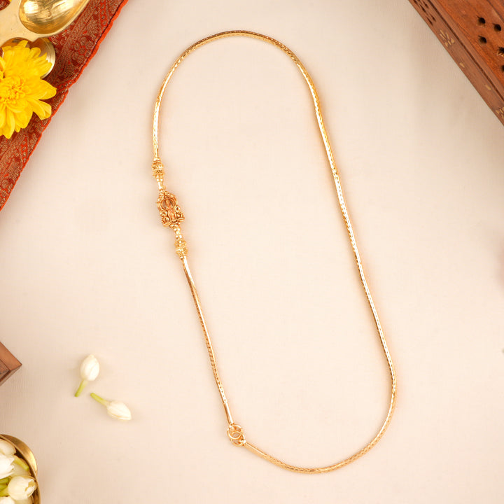 Standing Divine Lakshmi Mugappu Chain