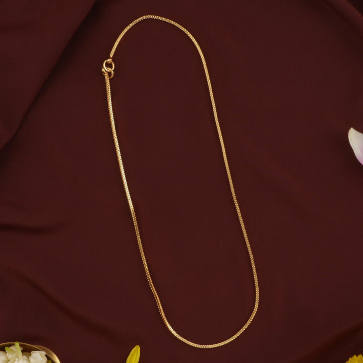 Shiny Traditional Plain Gold Thali Chain