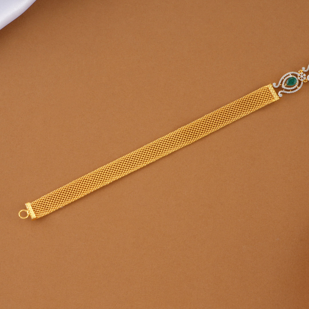 Emerald Leaf Design Swarovski Oddiyanam