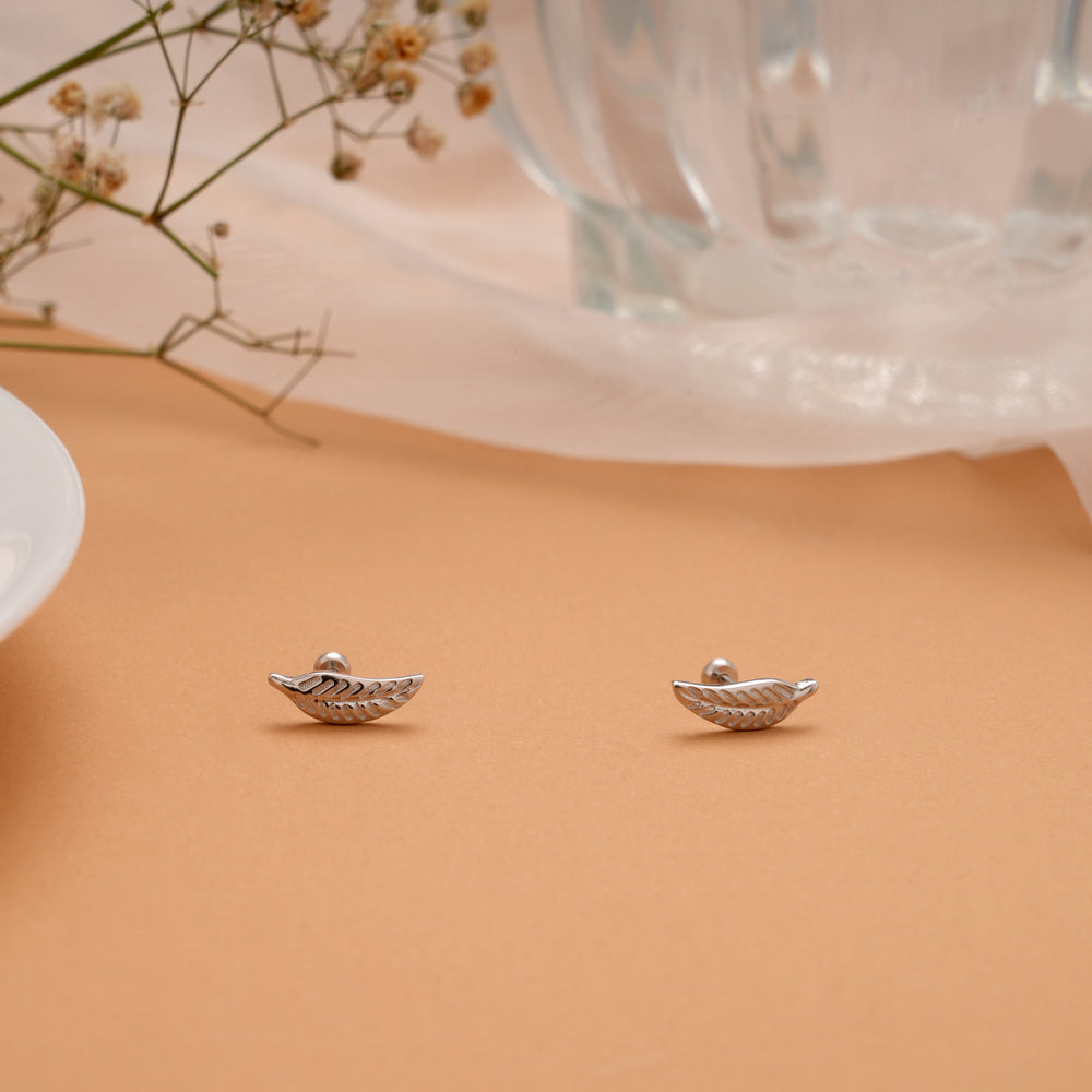Dainty Leaf Design Silver Koppu