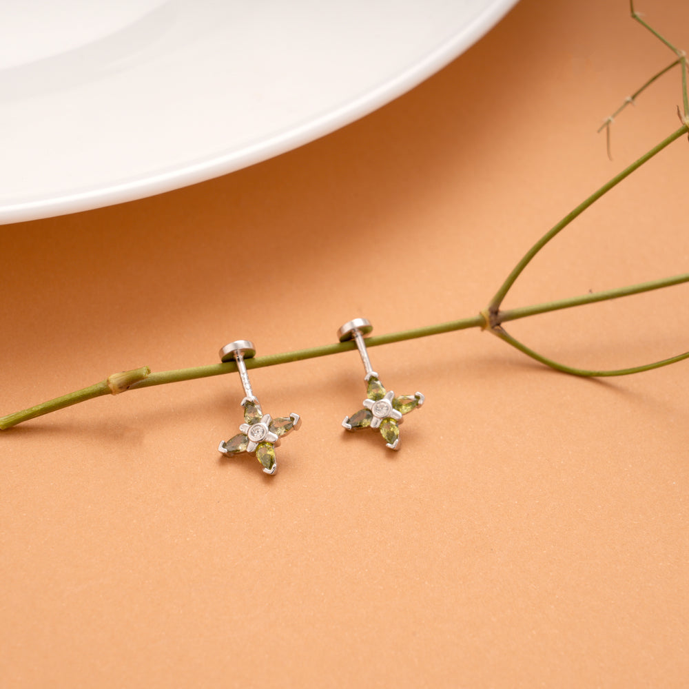 Fancy Four Green Leaf Silver Koppu