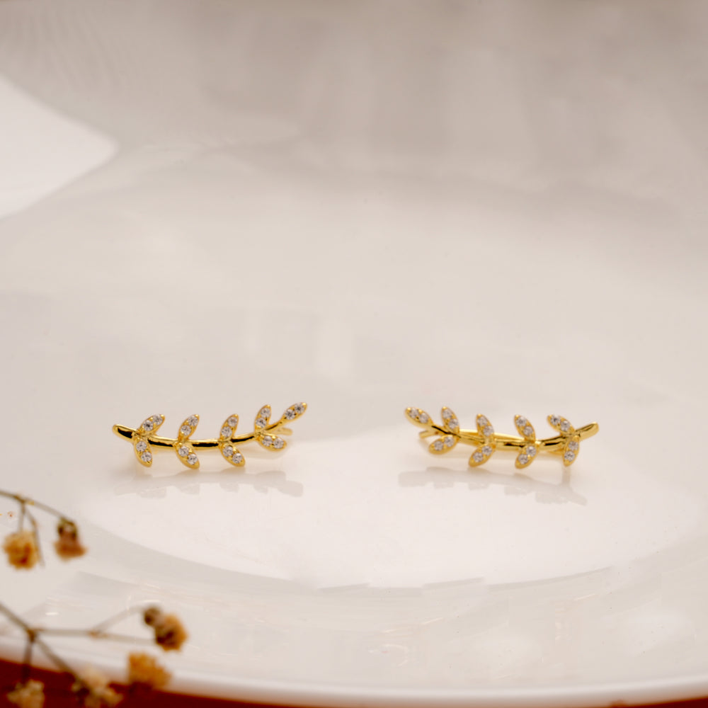 Minimalist Silver Leaf Branch Golden Climber