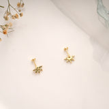 Beautiful Golden Green Leaf Flower Koppu