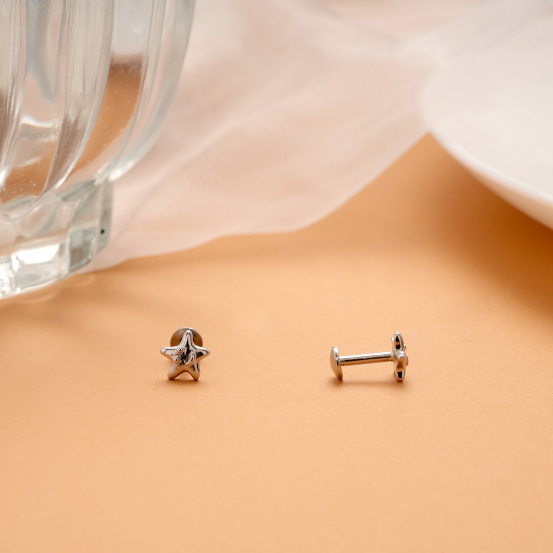 Charming Silver Star Design Stud