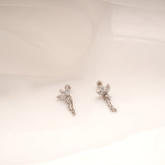 Triple Leaf Design Dangling Silver Side Stud