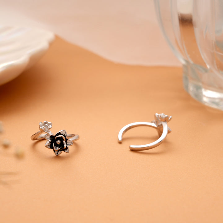 Blooming Rose Flower Silver Toe Ring