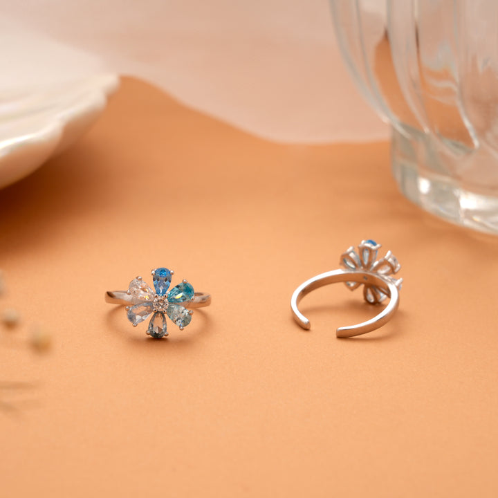 Floral Blue Stone Fancy Silver Toe Ring