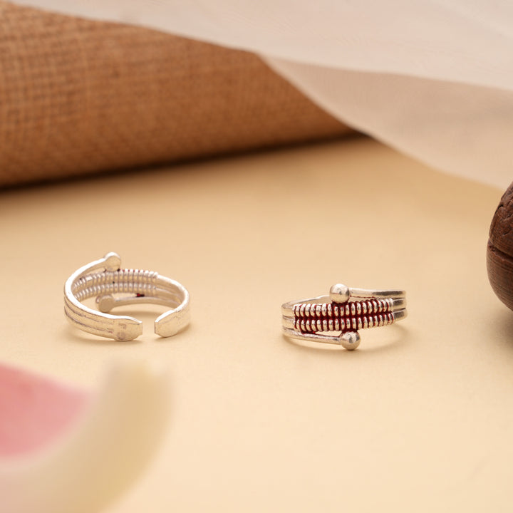 Cute Spiral Design Enamel Silver Toe Ring