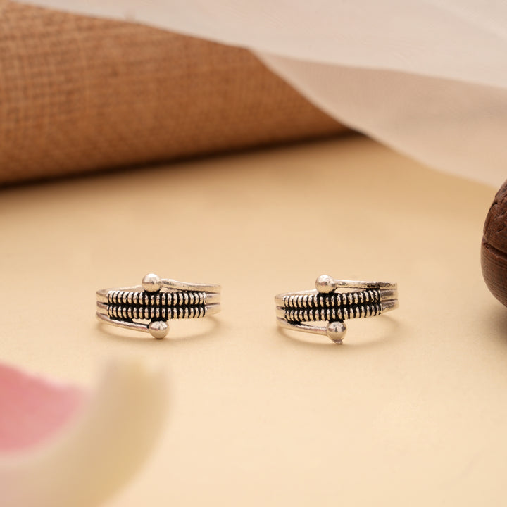Enmel Spiral Design  Spiral Silver Toe Ring