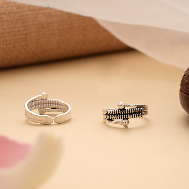 Enmel Spiral Design  Spiral Silver Toe Ring