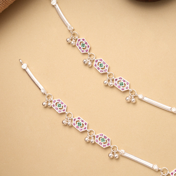 Classic Halo Pattern Stone Silver Anklet