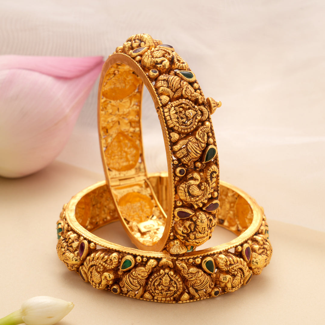 Goddess Gaja Lakshmi with Emerald Golden Bangle