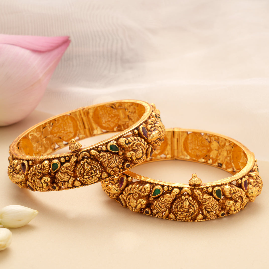Goddess Gaja Lakshmi with Emerald Golden Bangle