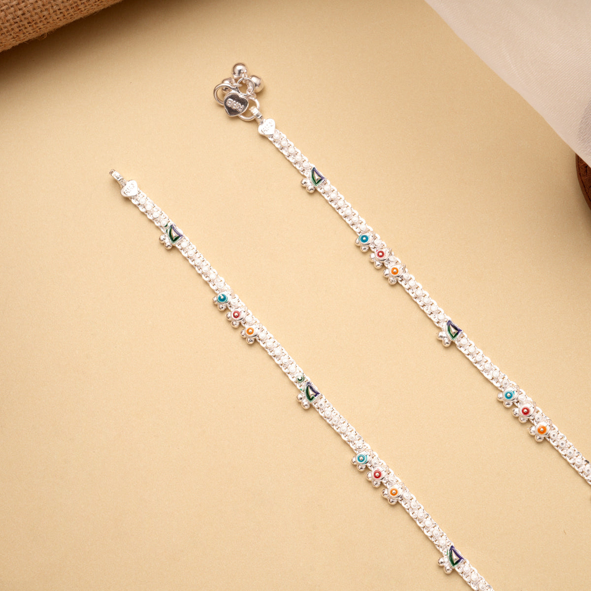 Majestic Round Enamel Silver Anklet