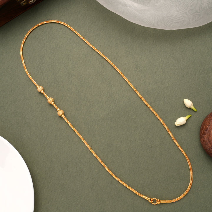 Minimalist Ball Line Design Golden Mugapu Chain
