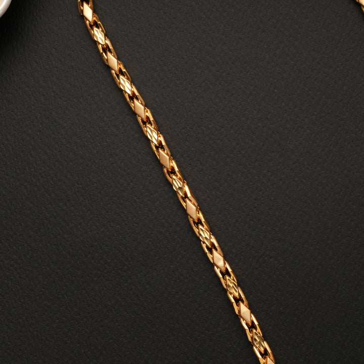 Modern Interlocking Link Golden Chain