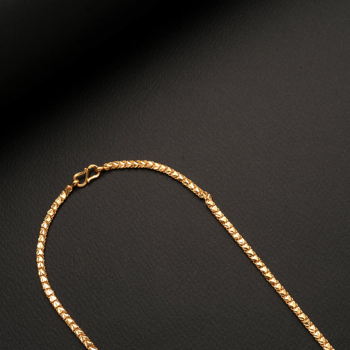 Heritage Heart Pattern Golden Chain