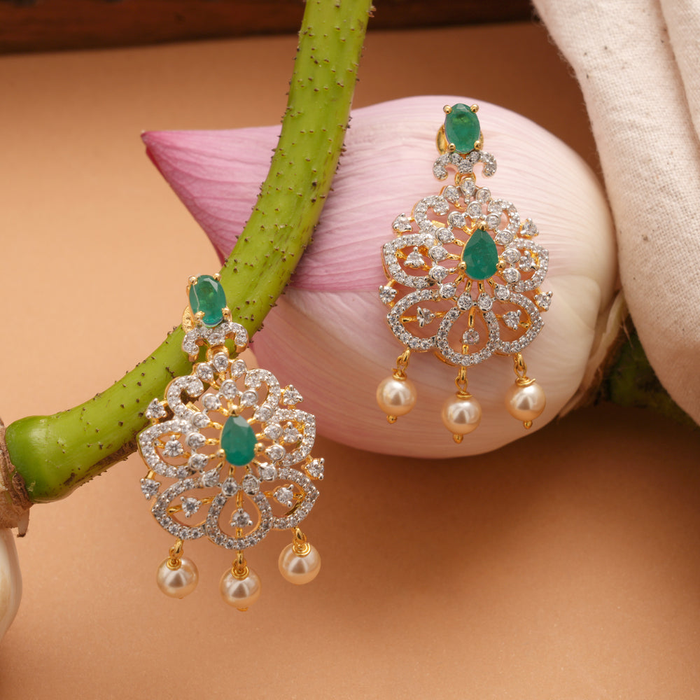 Classic Tear Drop Leaf Pattern Golden Earrings
