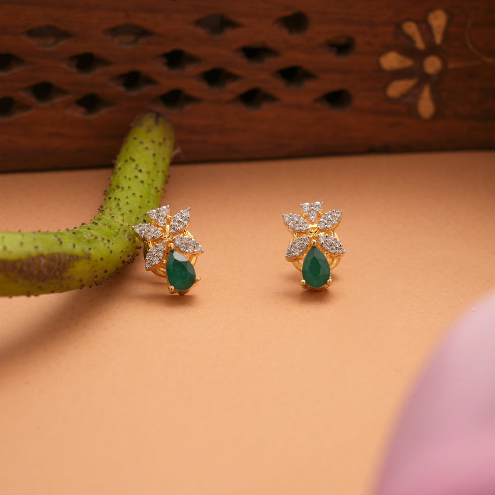 Elegant Emerald Pear Shape Swarovski Golden Earrings