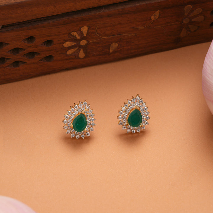 Minimal Tear Drop Emerald Kundan Golden Stud