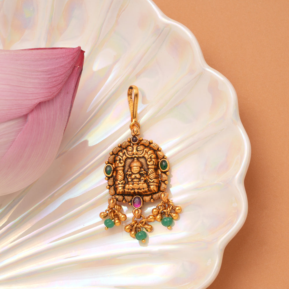 Temple Inspired Lakshmi Emerald Beads Golden Tikka