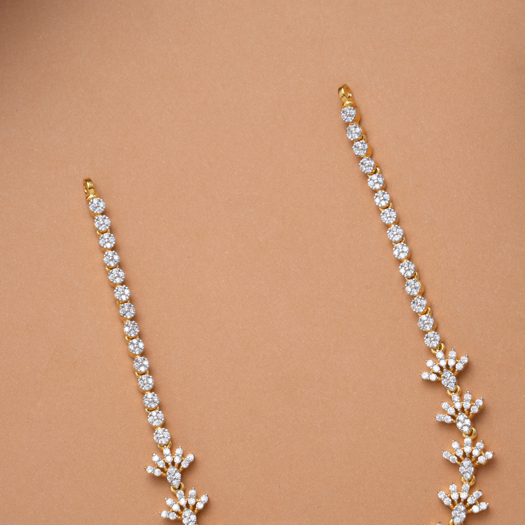 Sparkling Stones with Red Stone Drops Golden Necklace