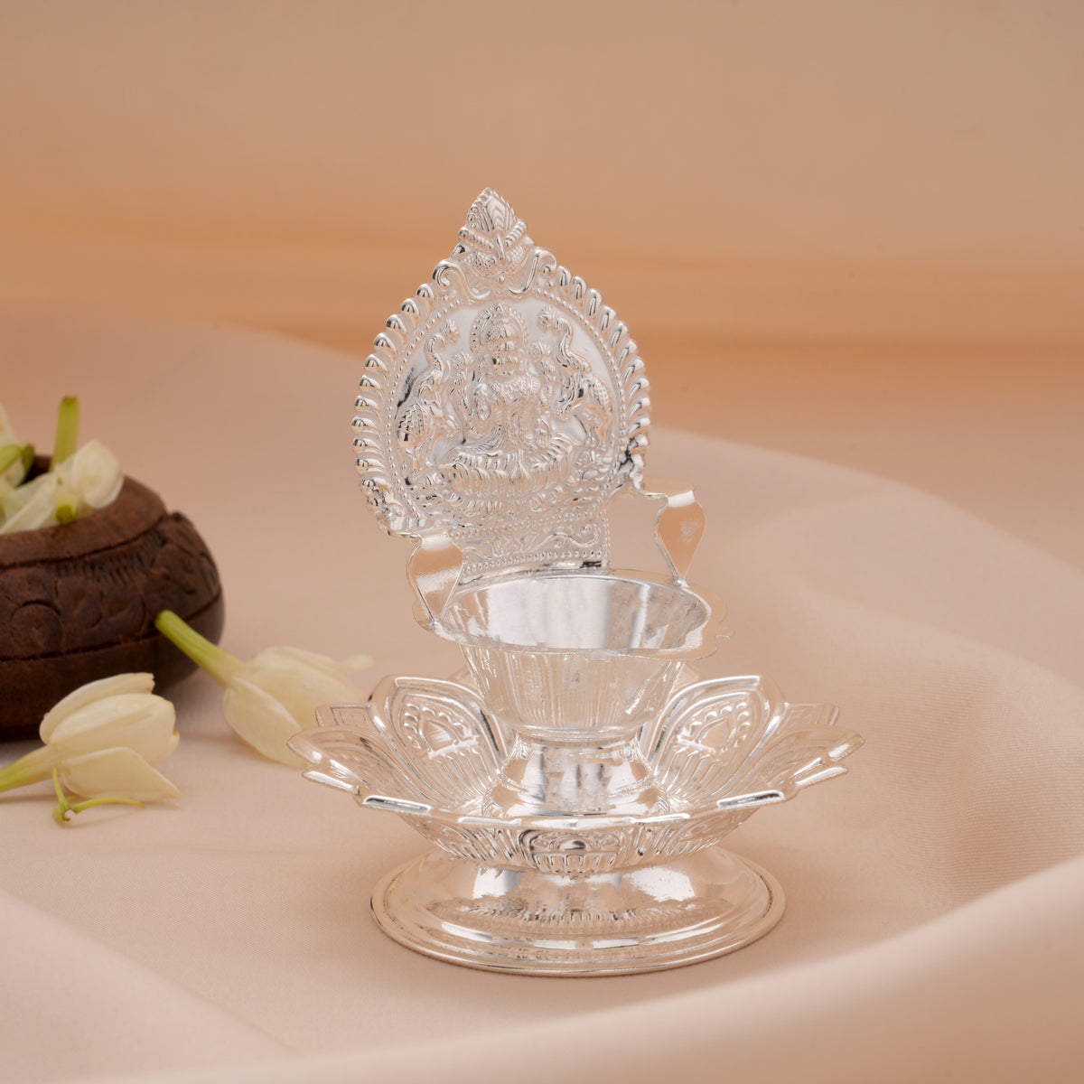 Divine Gaja Lakshmi with Lotus Base Silver Vilaku