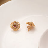 Fantastic Leaf Round Floral Golden Stud