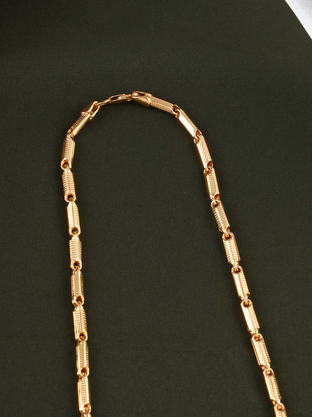 Luxe Box Groove Chain