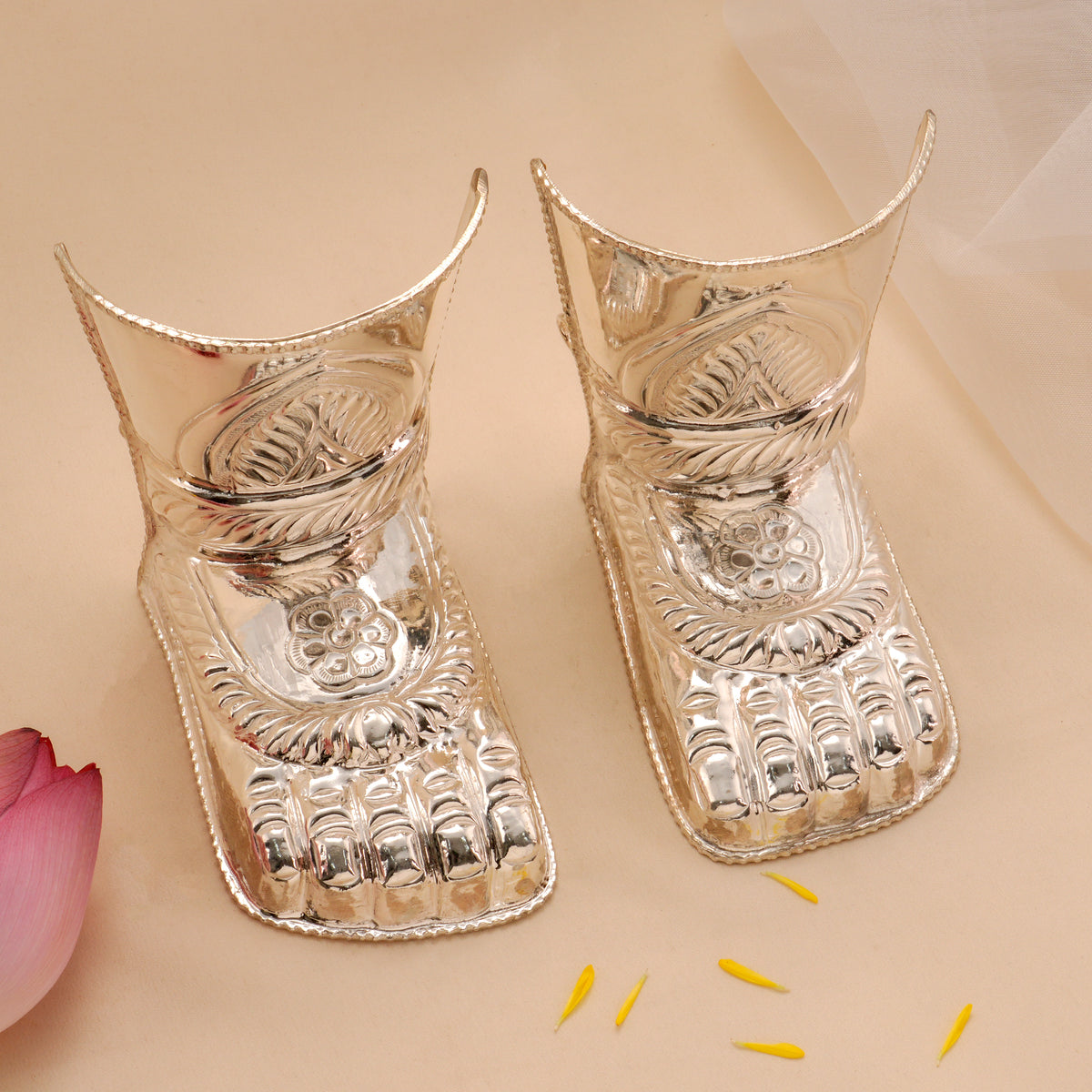 Graceful God Silver Padham Pair