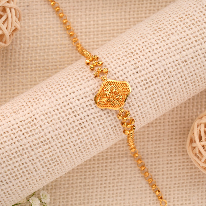 Elegant Women's Gold Bracelet