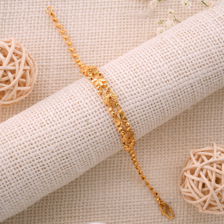 Tiny Floral Design Gold Bracelet
