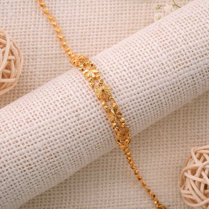 Tiny Floral Design Gold Bracelet