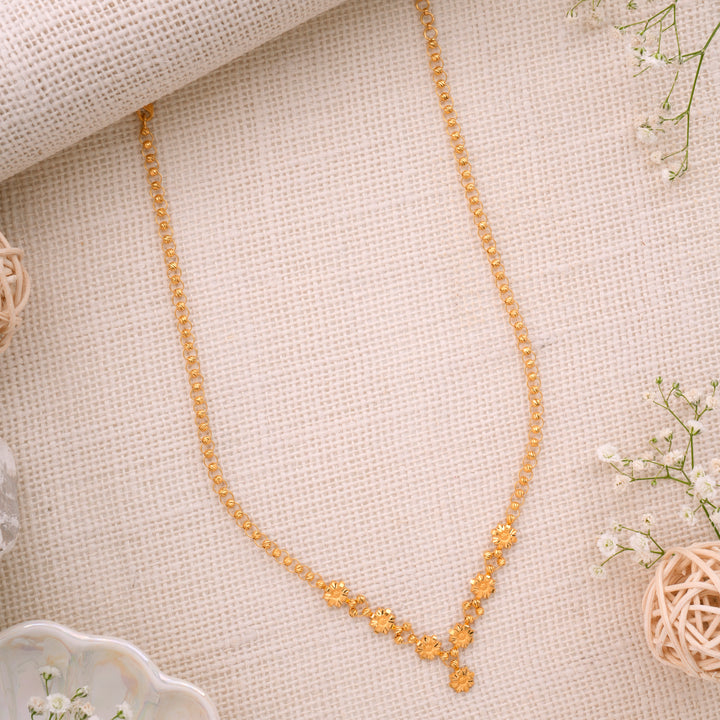 Fancy Floral Design Gold Necklace