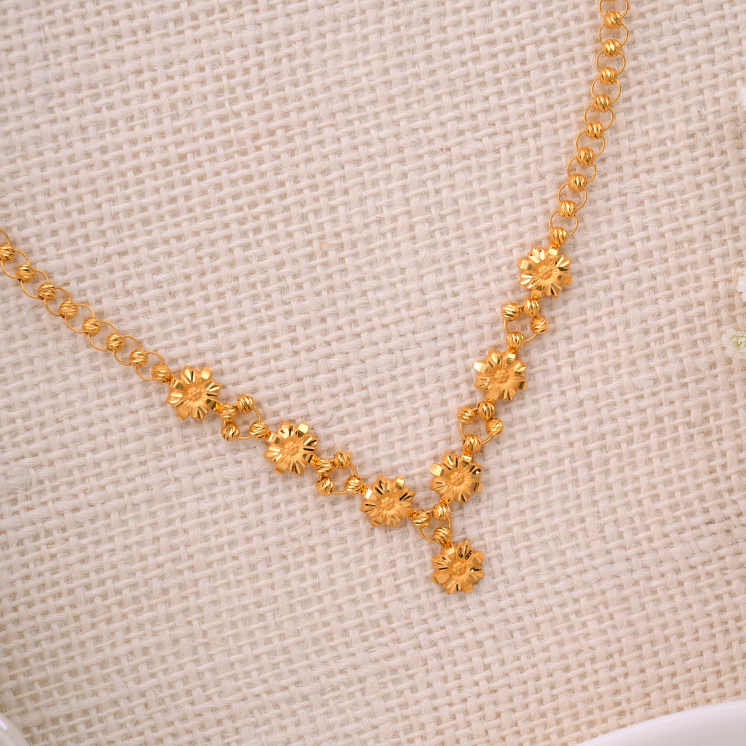 Fancy Floral Design Gold Necklace
