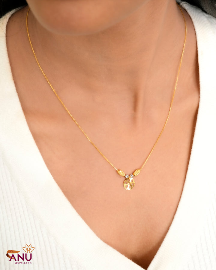 Minimal Floral Charm Gold Ball Chain