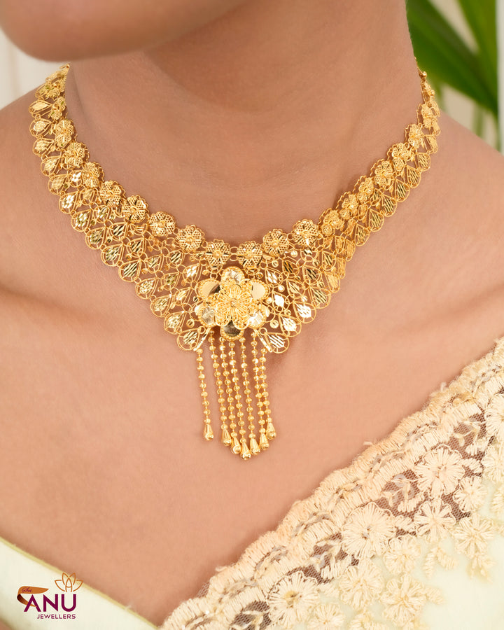 Floral Modern Glow Drops Gold Necklace