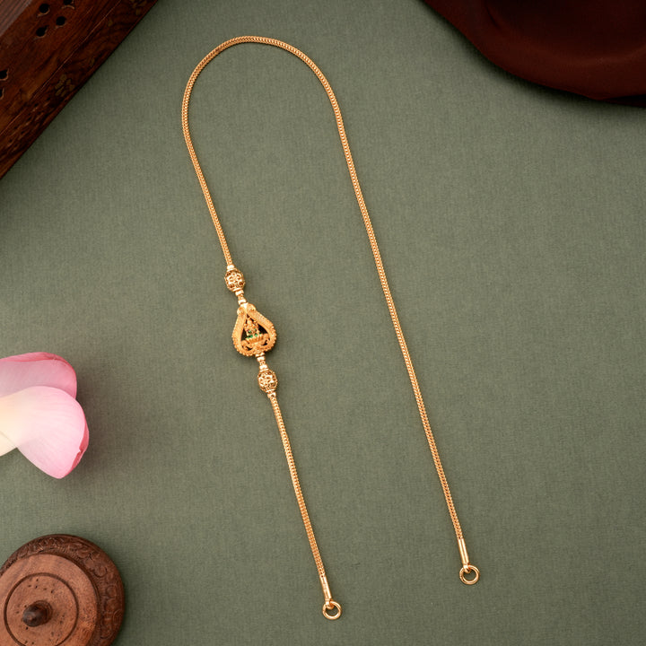 Classic Leaf Shape Golden Lakshmi Mugappu Chain