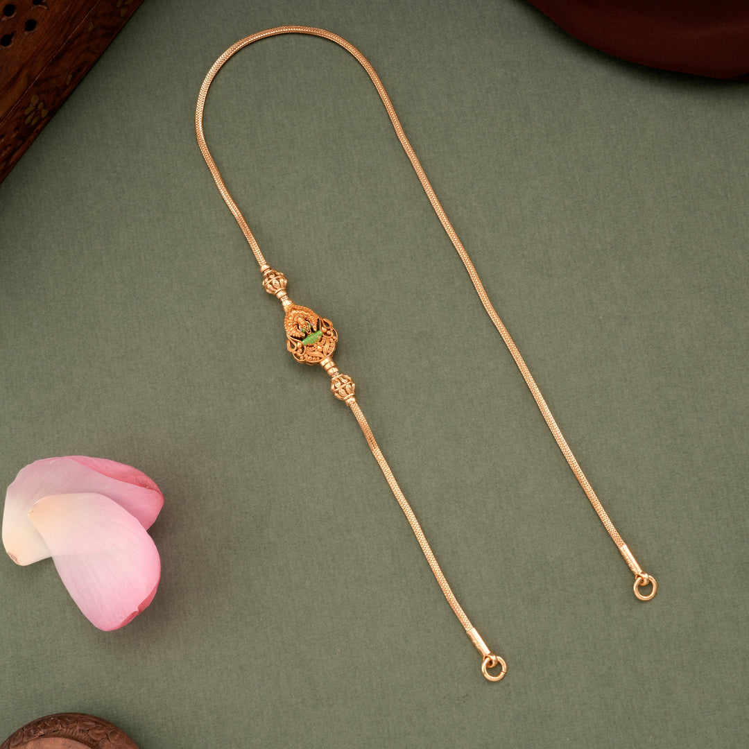 Floral Leaf Nagas Lakshmi Mugappu Chain