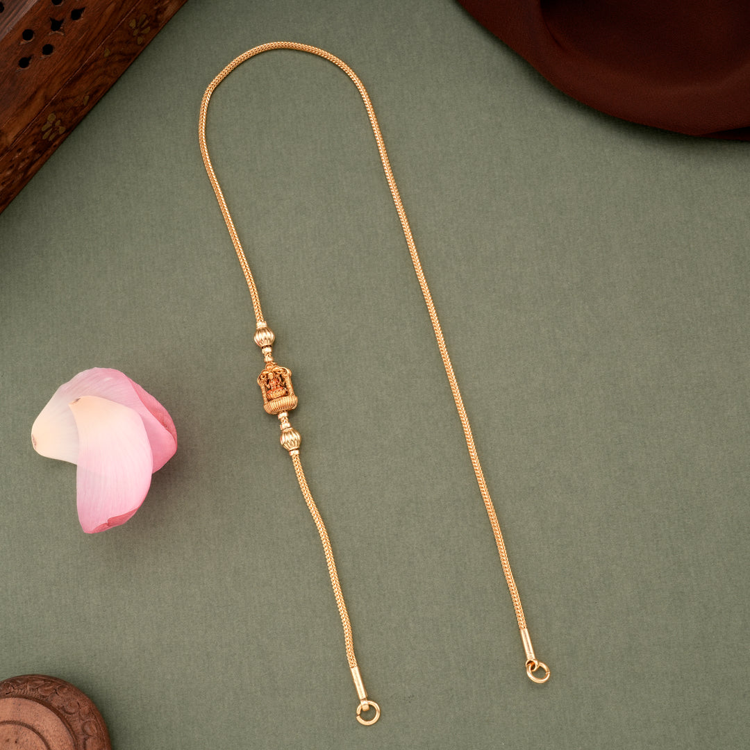 Golden Lakshmi Nagas Floral Mugappu Chain