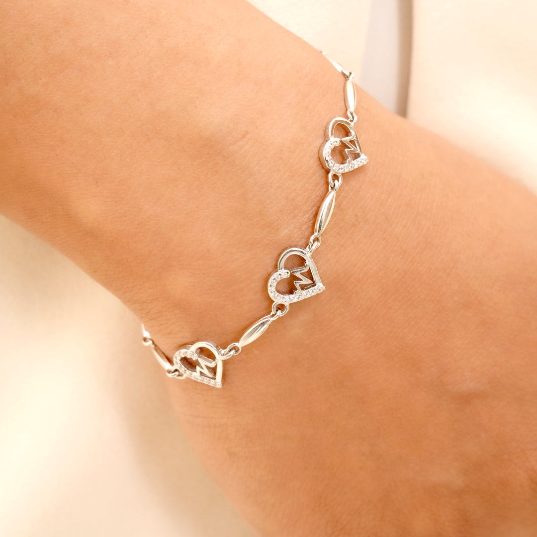 Stylish Heart Shape Silver Bracelet