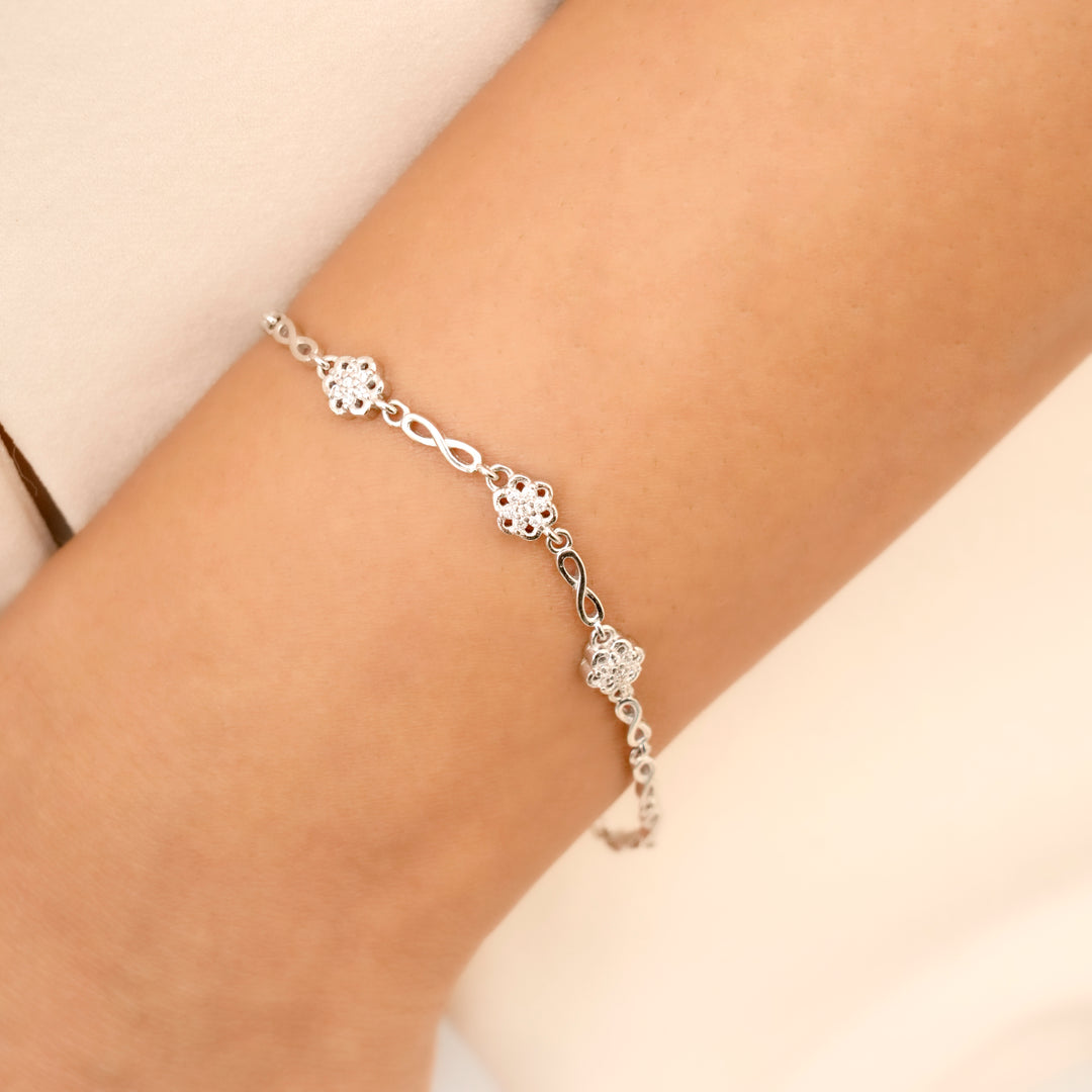 Radiant Floral Design Silver Bracelet