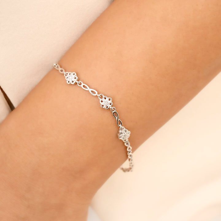 Radiant Floral Design Silver Bracelet