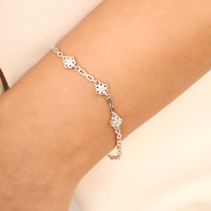 Radiant Floral Design Silver Bracelet