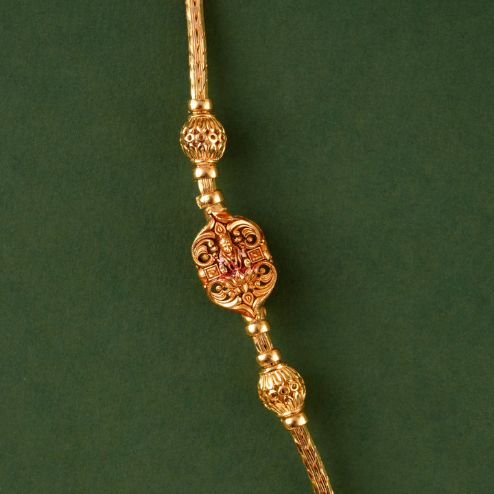 Majestic Glow Lakshmi Mugappu Chain