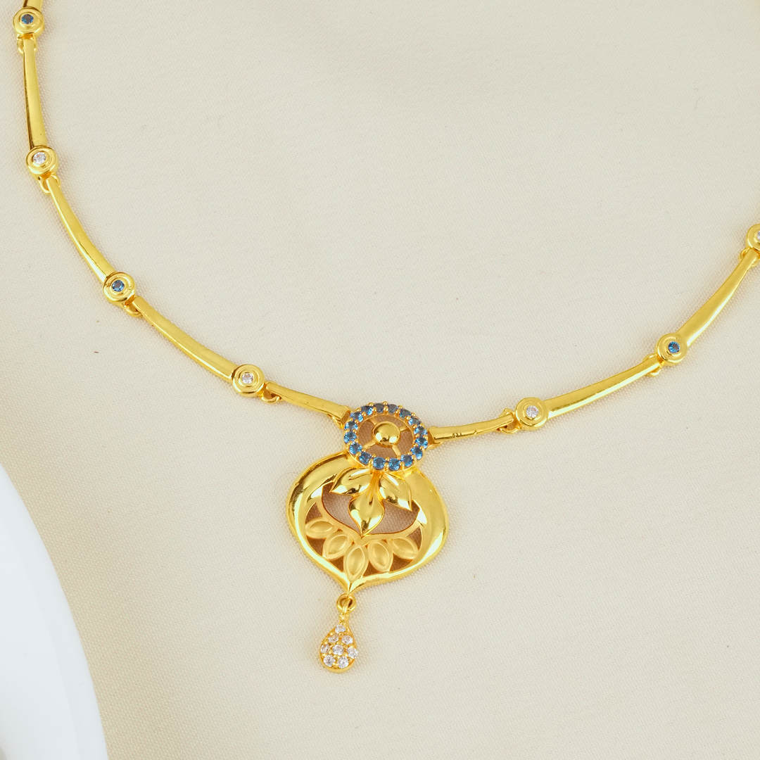 Modern Minimal Gold Fancy Necklace